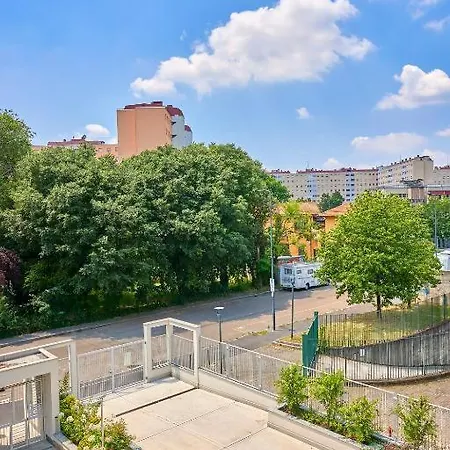 Postumia Joy - Sansiro Stadium - San Carlo Hospital Appartement *
